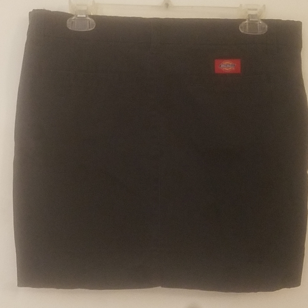 Skirt - Picture 2 of 2